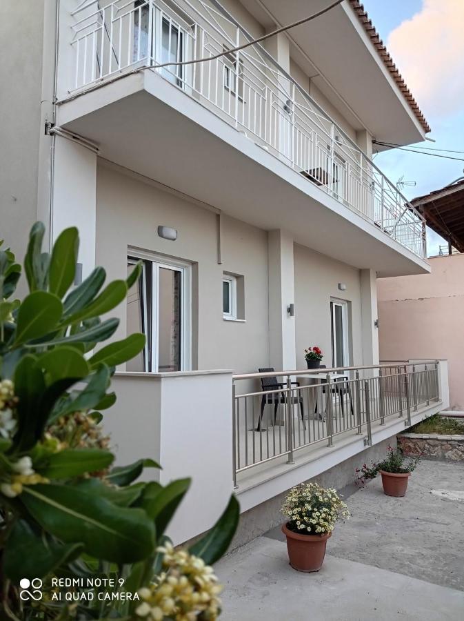 Kelly Apartments Ípszosz Kültér fotó