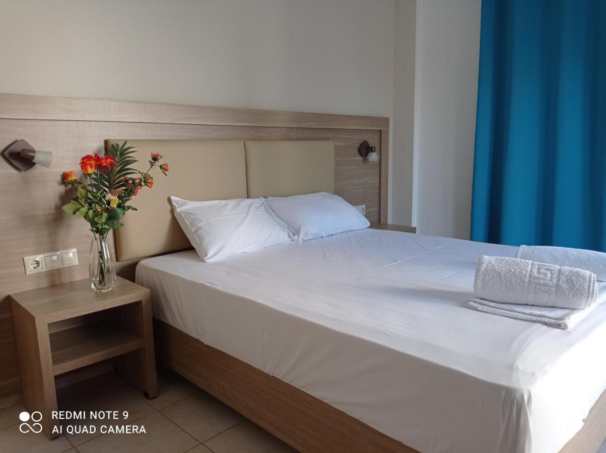 Kelly Apartments Ípszosz Kültér fotó