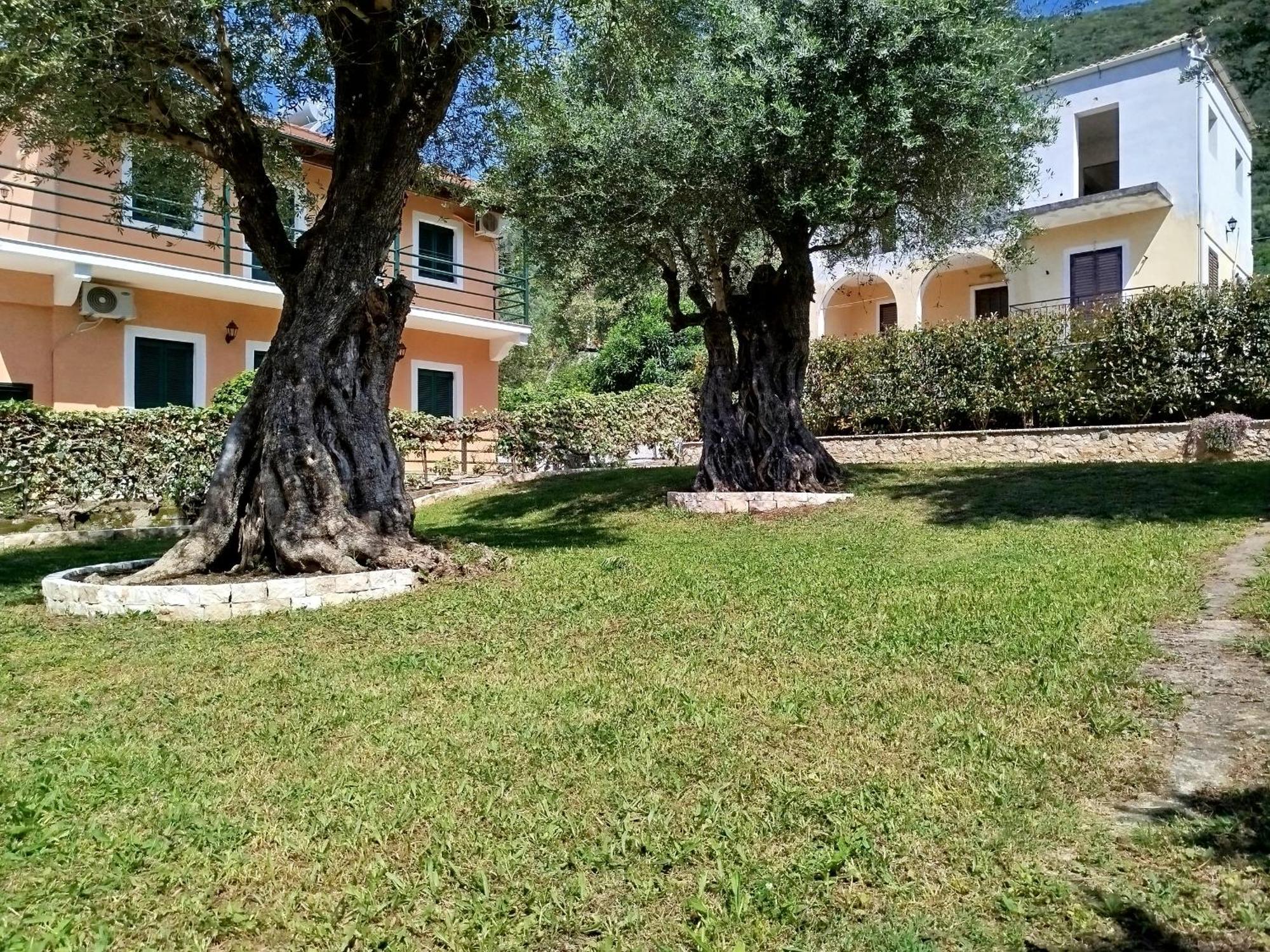 Kelly Apartments Ípszosz Kültér fotó